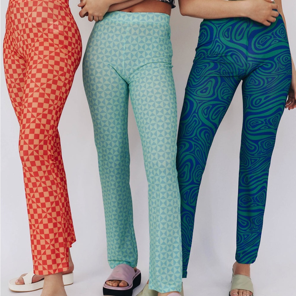 VRG GRL Manhattan Streets Print Pants // Aqua